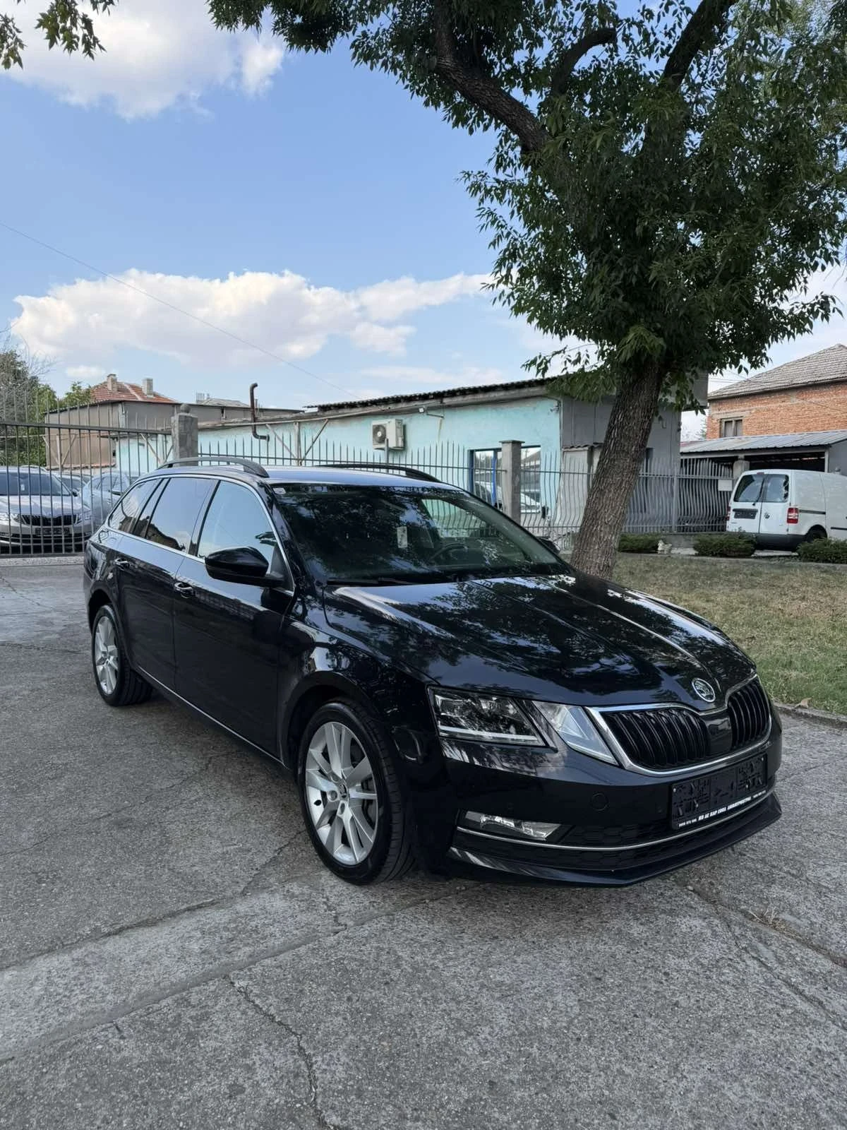 Skoda Octavia 4X4, снимка 3 - Автомобили и джипове - 55686906