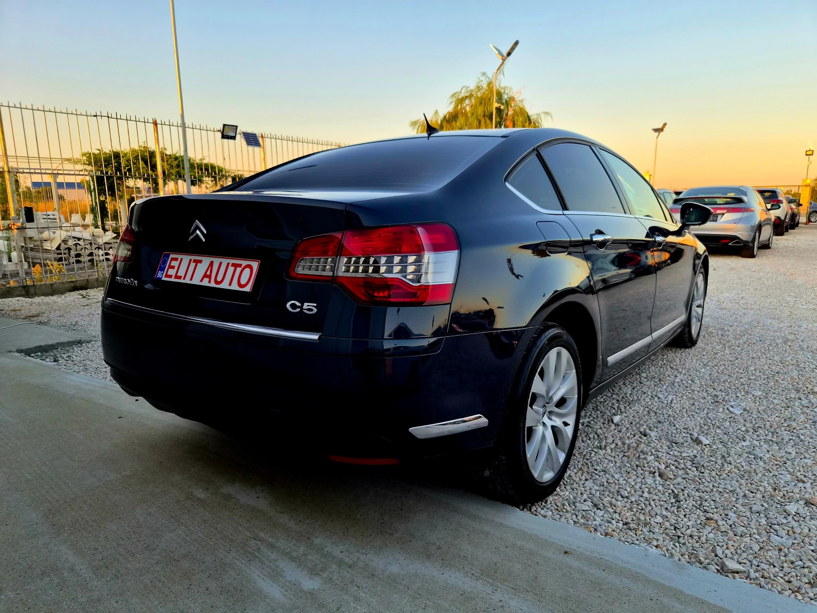 Citroen C5 2.0HDI 163ks.Facelift Navi, снимка 6 - Автомобили и джипове - 55768813