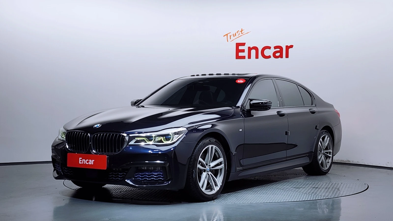 BMW 740 d xDrive M Sport | HUD | 360  | Soft Close | Венти