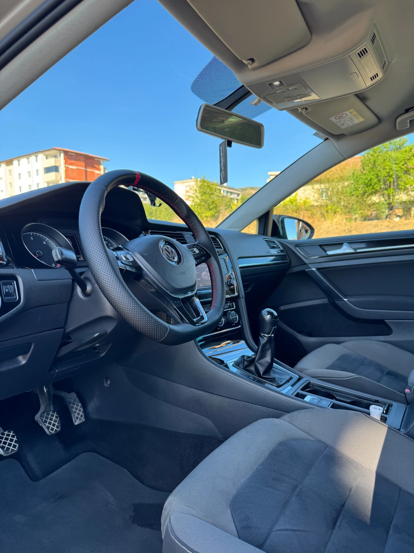 VW Golf | Mobile.bg � ����������� 10