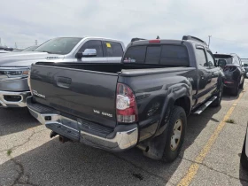Toyota Tacoma * 4WD Double Cab V6 * CARFAX * АВТОКРЕДИТ, снимка 3