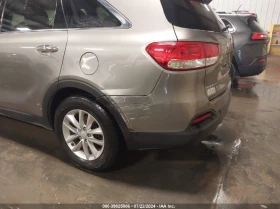 Kia Sorento LX 2.4 FWD, снимка 5