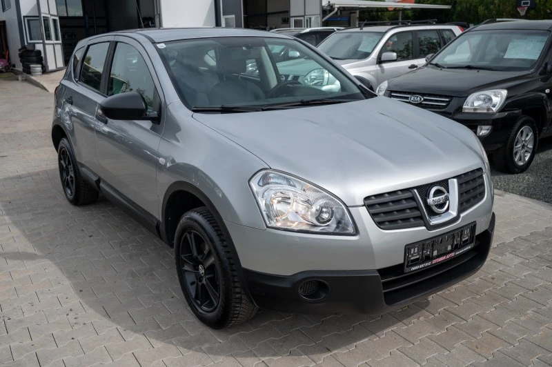 Nissan Qashqai 1.6i* бензин, снимка 4 - Автомобили и джипове - 45303332