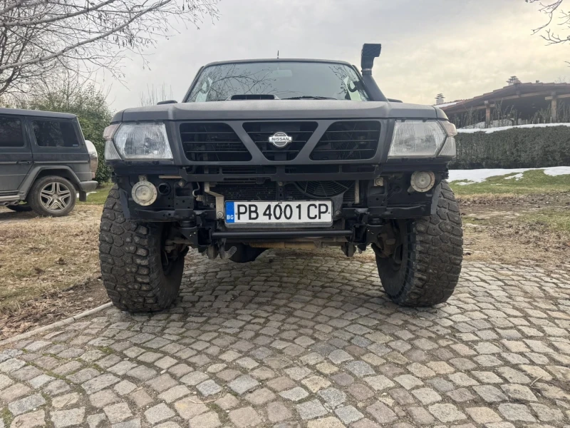 Nissan Patrol 2.8, снимка 2 - Автомобили и джипове - 48856355