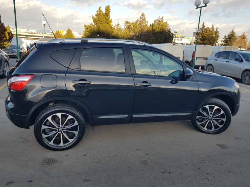 Nissan Qashqai PREMIUM 6-скорости, снимка 4 - Автомобили и джипове - 48920164