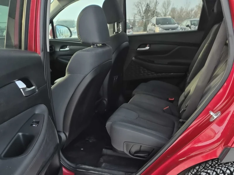 Hyundai Santa fe * 2.4L Essential AWD w/Safety Pkg/Dk Chrome Accent, снимка 11 - Автомобили и джипове - 52722094