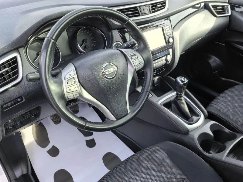 Nissan Qashqai 1.2T-116к.с(Чисто нов) 149х.км!!!Сервизна история!, снимка 14 - Автомобили и джипове - 52727258