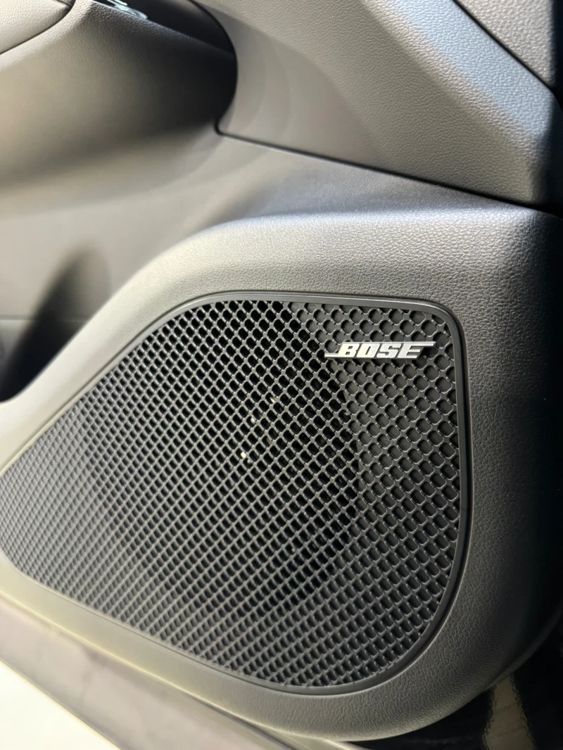 Hyundai Tucson HYBRID * FULL Екстри * BOSE * Панорама * , снимка 13 - Автомобили и джипове - 53076975