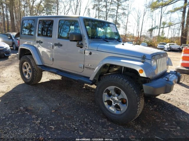 Jeep Wrangler UNLIMITED SAHARA 4X4