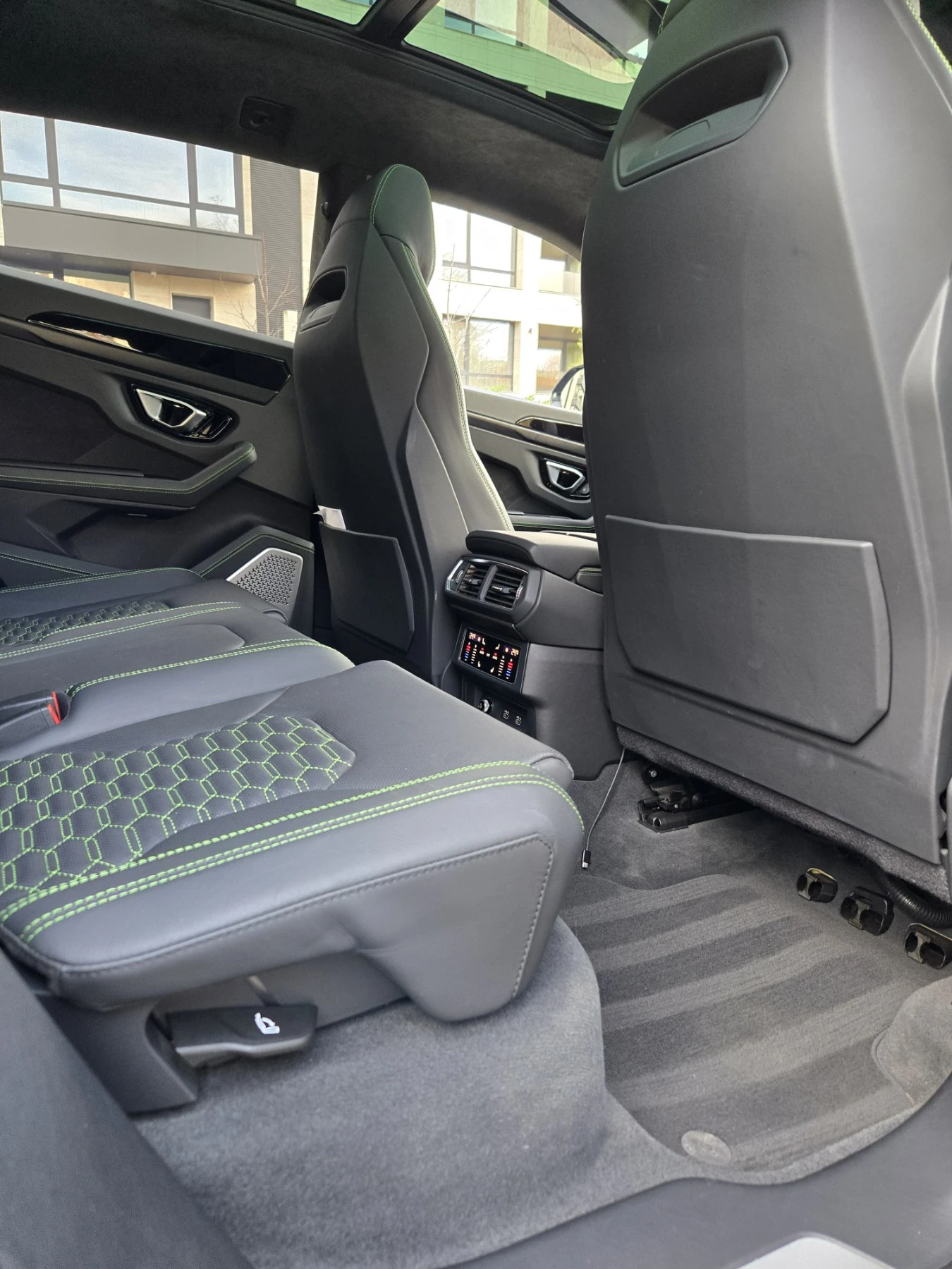 Lamborghini Urus S 4.0 W8 4WD GREEN EDITION - изображение 10