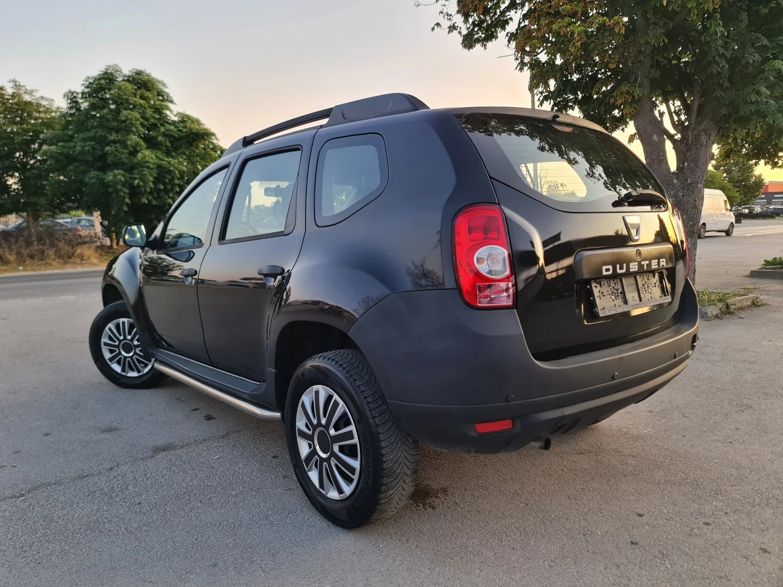Dacia Duster KATO ЧИСТО НОВ - изображение 5