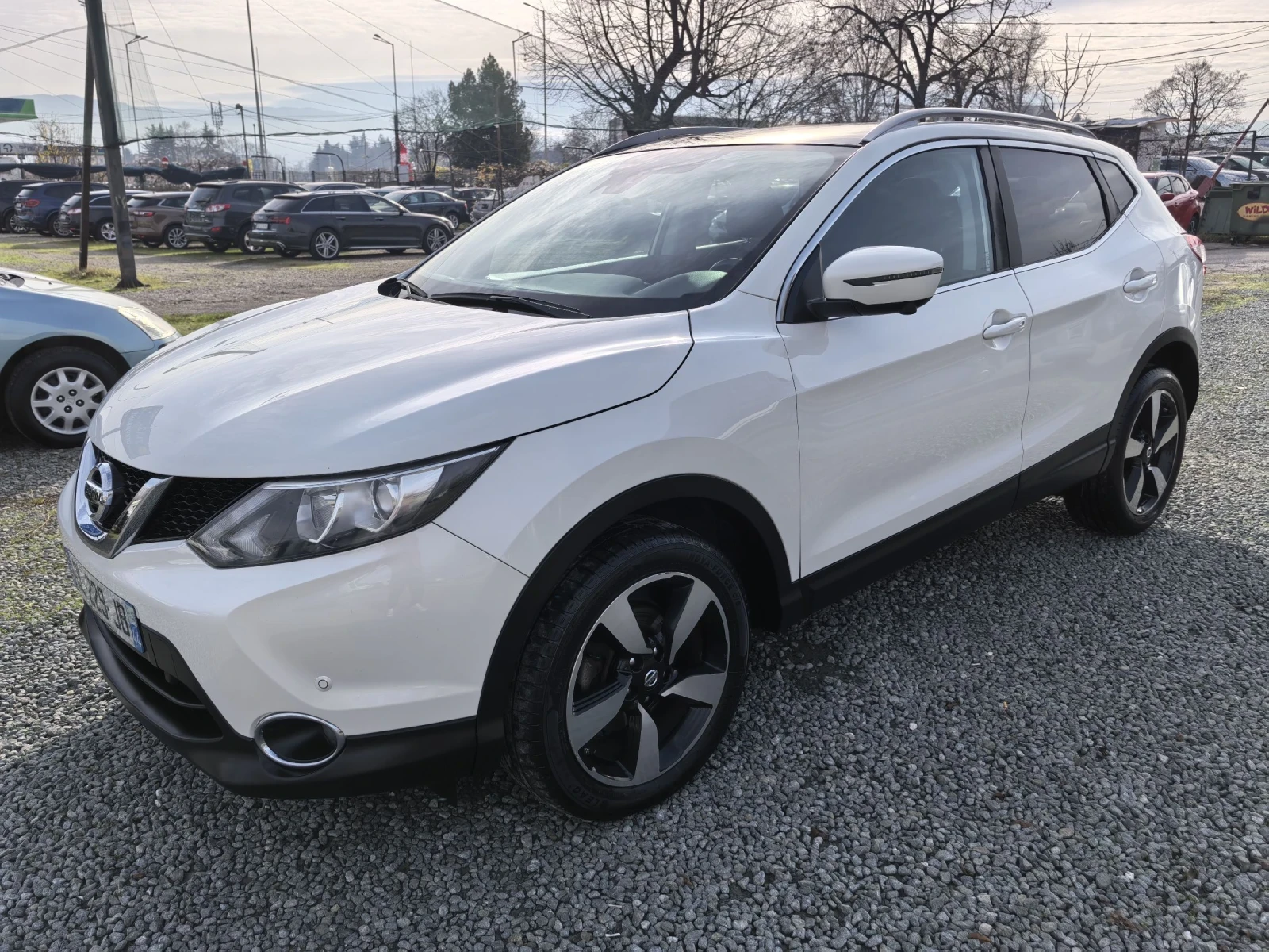 Nissan Qashqai 1.2T-116к.с(Чисто нов) 149х.км!!!Сервизна история! - изображение 2