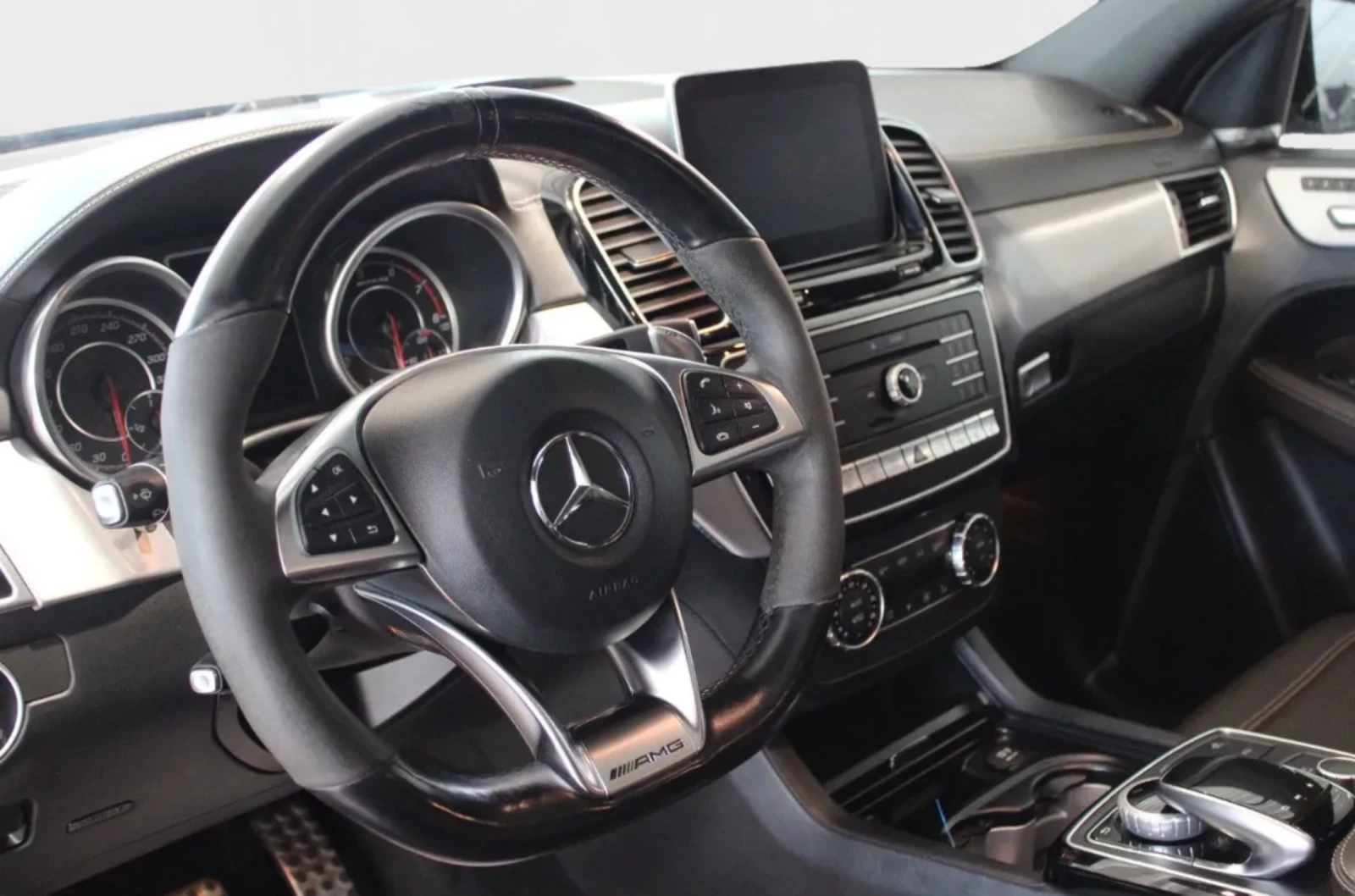 Mercedes-Benz GLE 63 S AMG * PANO* Подгрев* Обдух*  - изображение 6