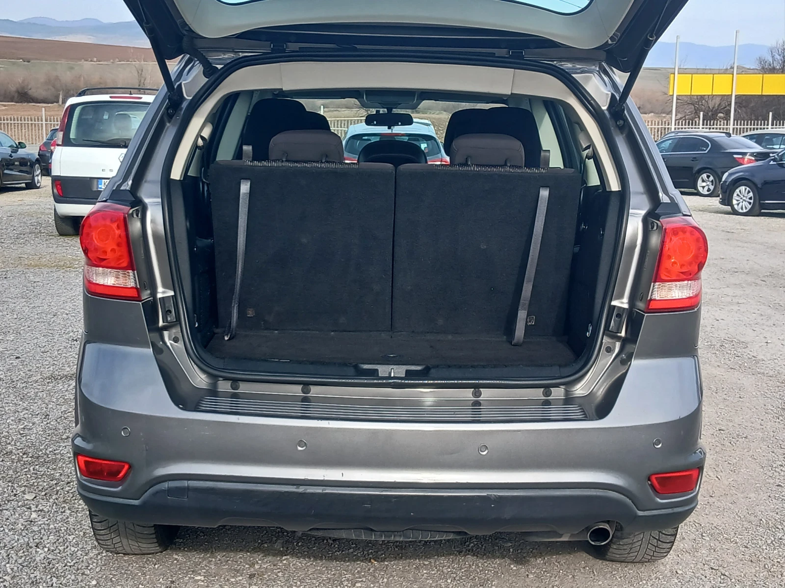 Fiat Freemont 2.0mjet 140k.s 6+ 1mesta, снимка 17 - Автомобили и джипове - 53728434