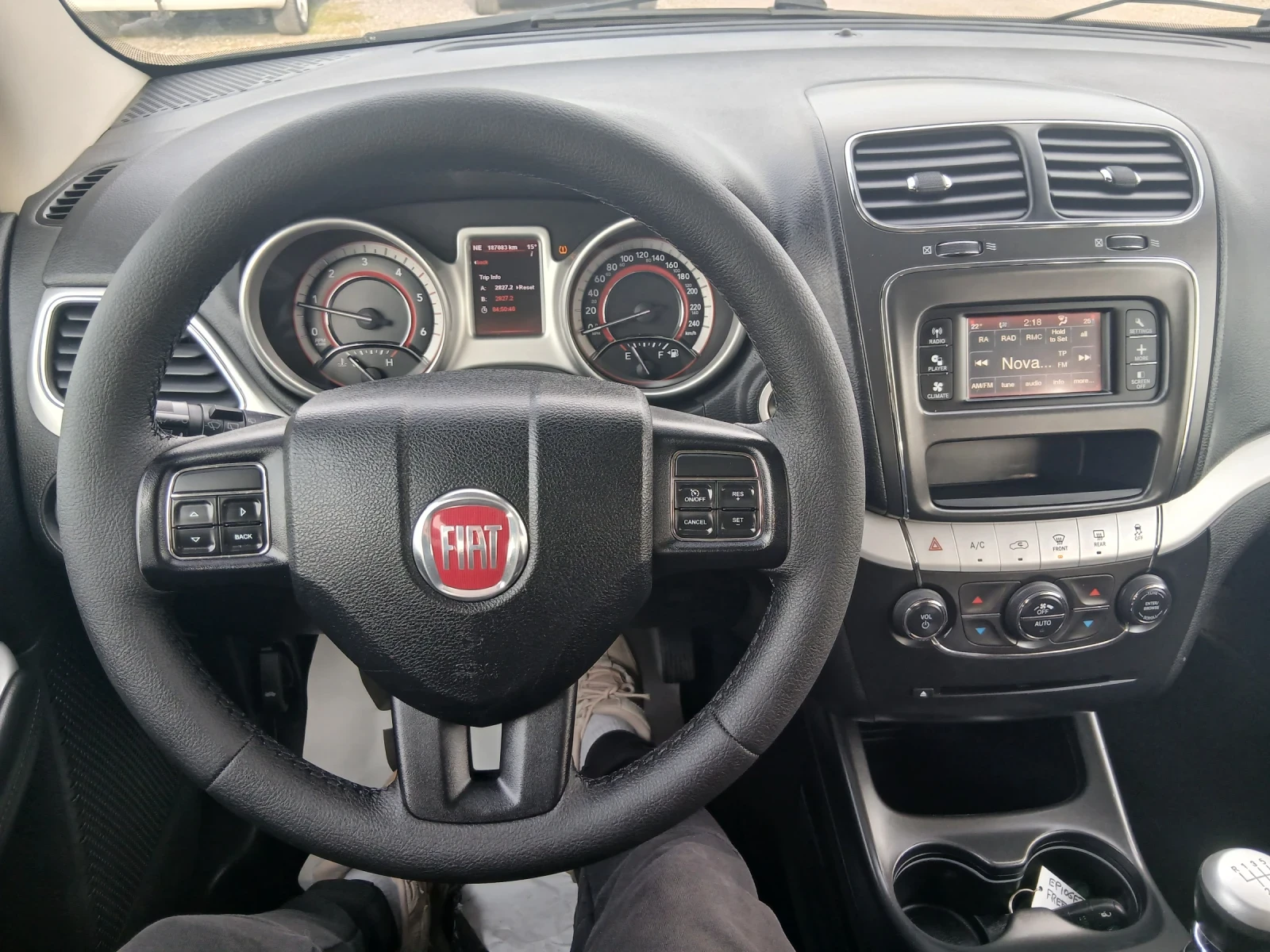 Fiat Freemont 2.0mjet 140k.s 6+ 1mesta, снимка 9 - Автомобили и джипове - 53728434
