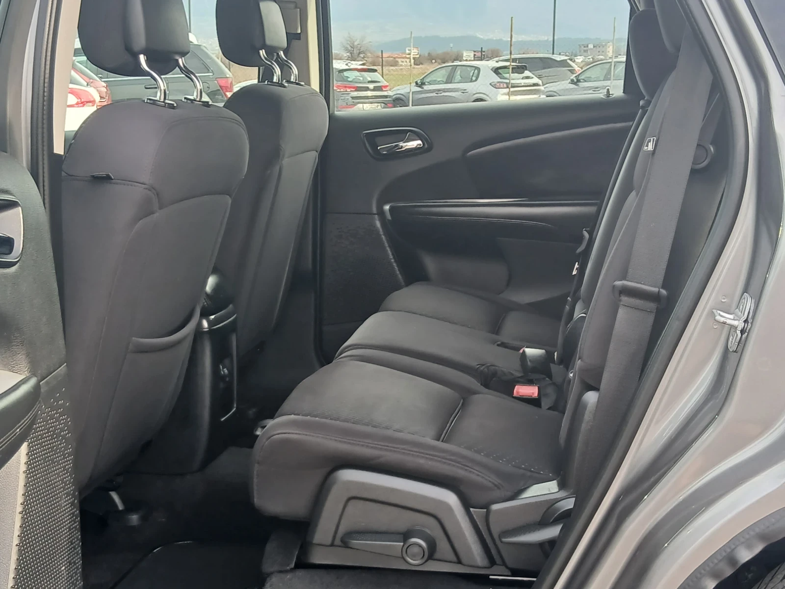 Fiat Freemont 2.0mjet 140k.s 6+ 1mesta, снимка 15 - Автомобили и джипове - 53728434