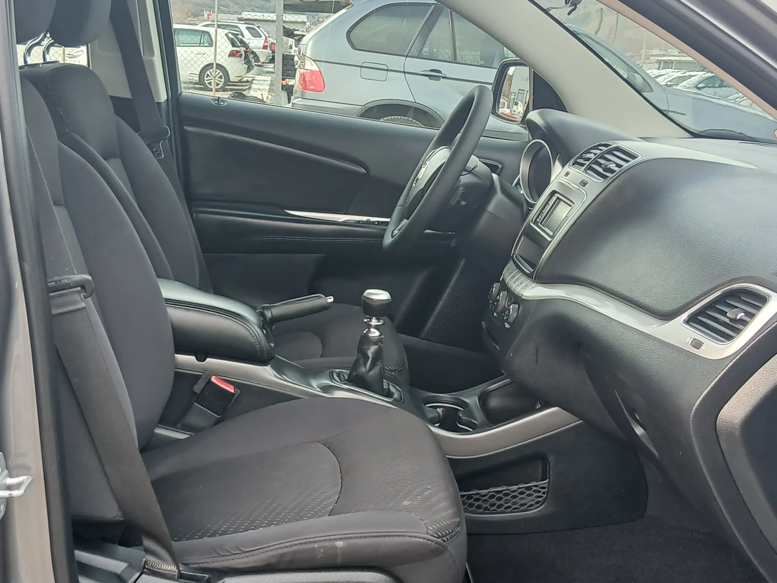 Fiat Freemont 2.0mjet 140k.s 6+ 1mesta, снимка 12 - Автомобили и джипове - 53728434