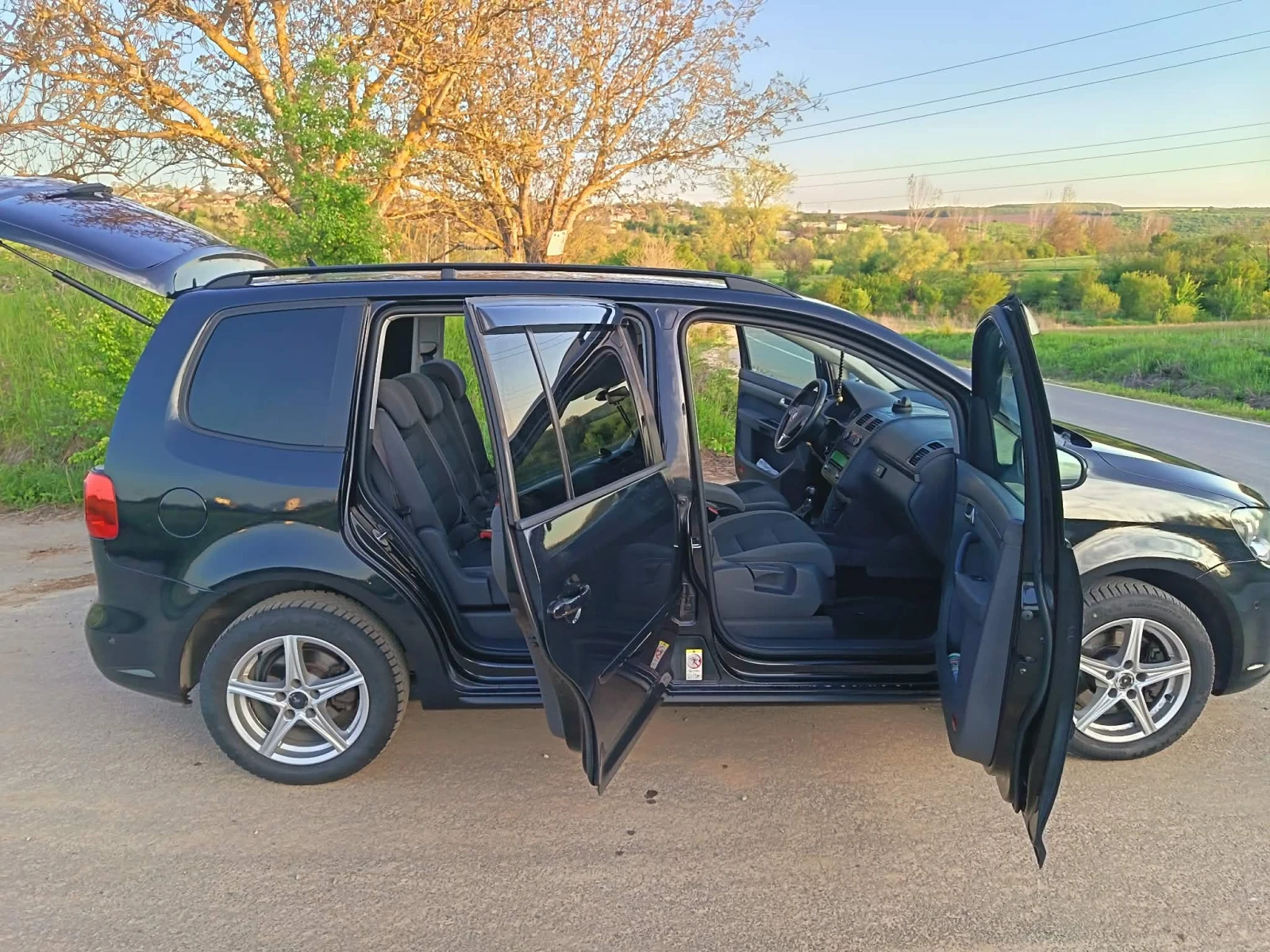 VW Touareg 2.0 TDI CR, снимка 6 - Автомобили и джипове - 54481458