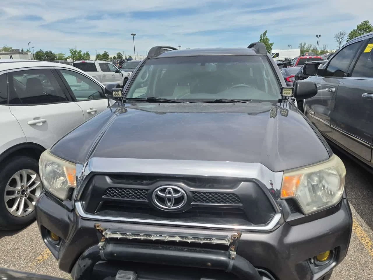 Toyota Tacoma * 4WD Double Cab V6 * CARFAX * АВТОКРЕДИТ, снимка 6 - Автомобили и джипове - 54736668
