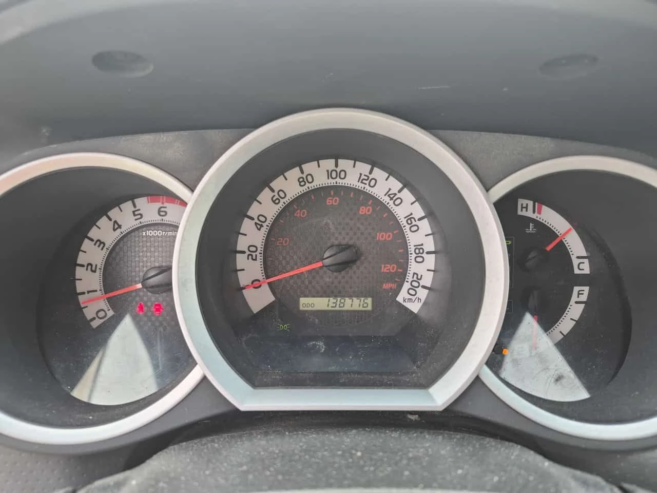 Toyota Tacoma * 4WD Double Cab V6 * CARFAX * АВТОКРЕДИТ, снимка 8 - Автомобили и джипове - 54736668
