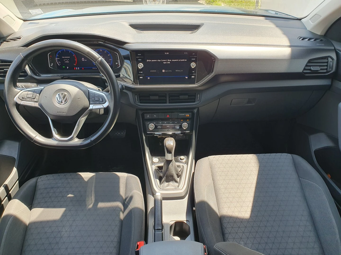 VW T-Cross, снимка 6 - Автомобили и джипове - 56422414