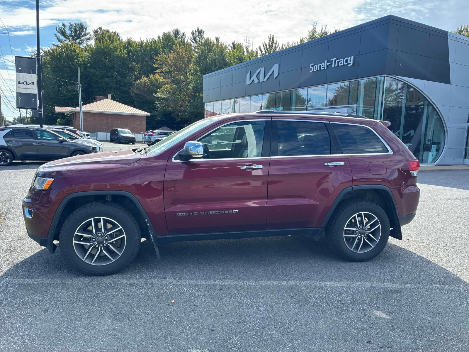 Jeep Grand cherokee * Limited * АВТОКРЕДИТ БЕЗ ПЪРВОНАЧАЛНА ВНОСКА* , снимка 2 - Автомобили и джипове - 56152096