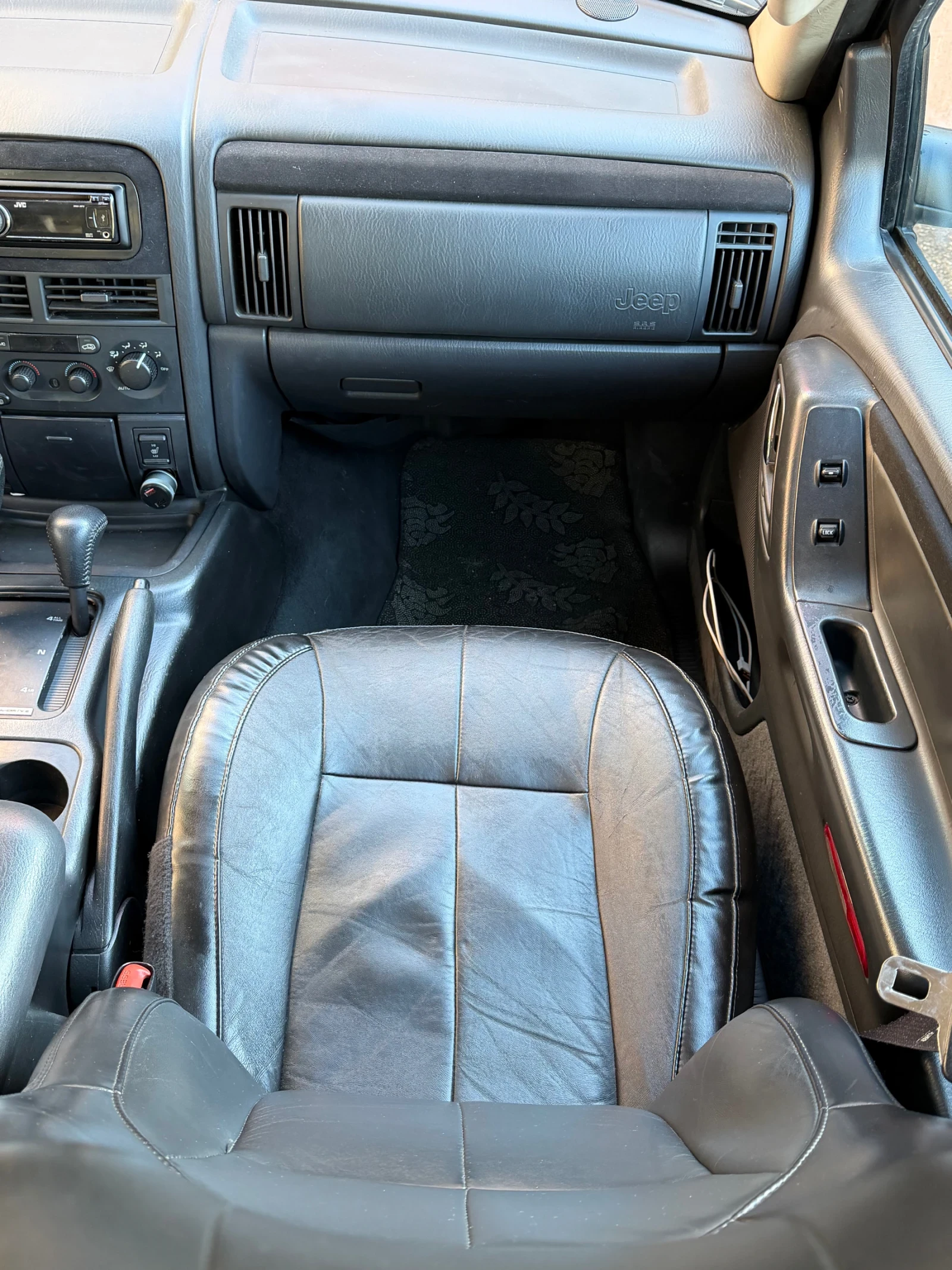 Jeep Grand cherokee * 2.7* �������� * �����* �������* 4�4 | Mobile.bg � ����������� 11
