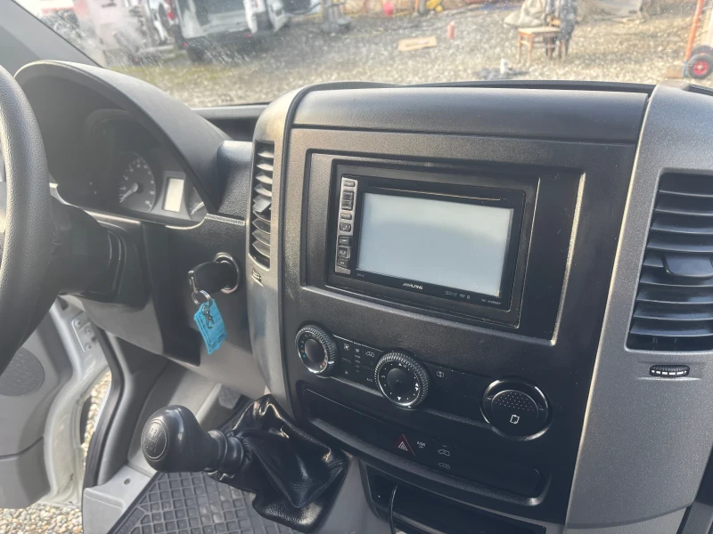 Mercedes-Benz Sprinter 316 CDI Клима Navi Camera 2 броя, снимка 11 - Бусове и автобуси - 48894809