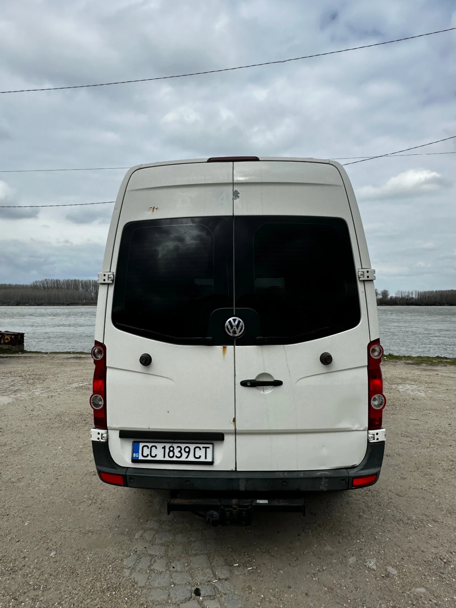 VW Crafter 2.5TDi, снимка 4 - Бусове и автобуси - 54169946
