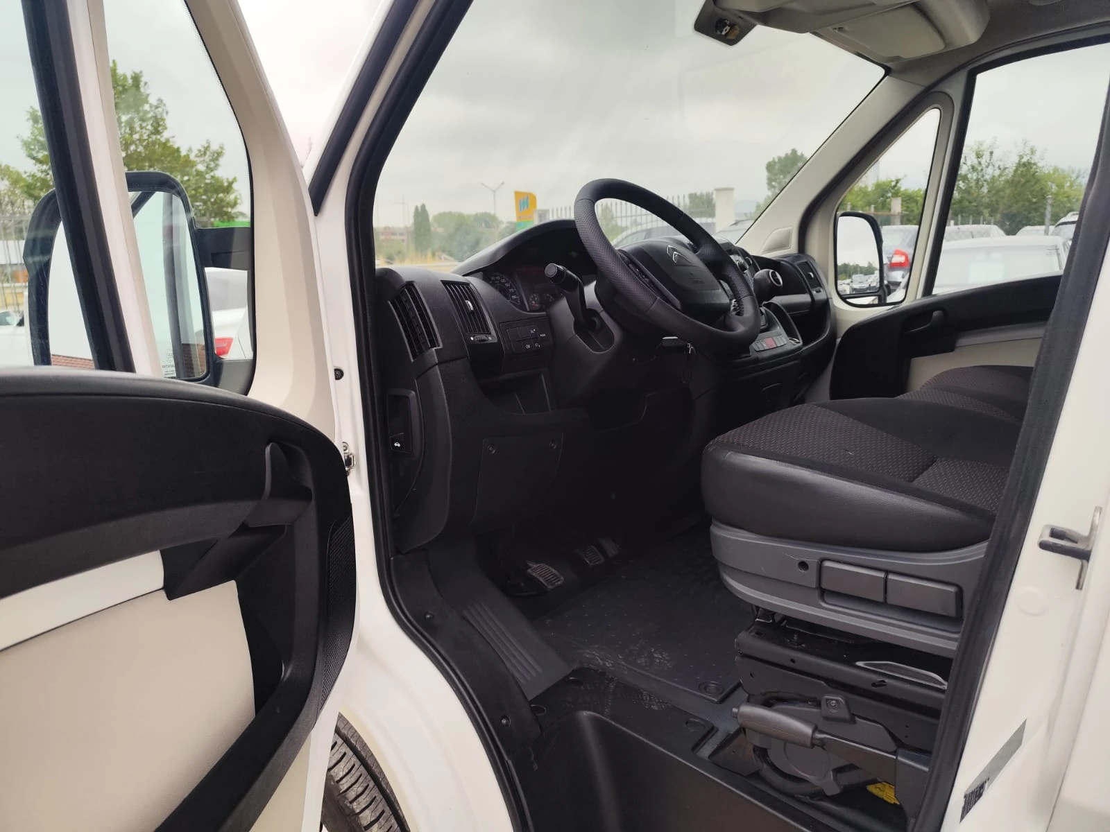 Citroen Jumper 2.2 дизел Италия, снимка 12 - Бусове и автобуси - 55941137
