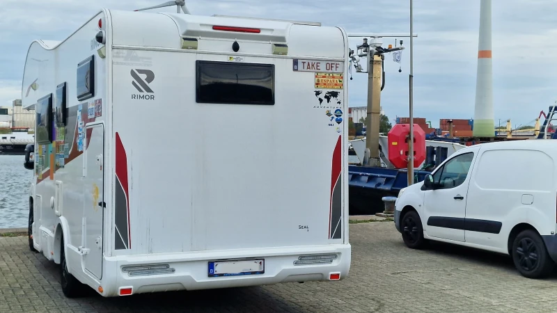 Кемпер Rimor Seal 5, снимка 3 - Каравани и кемпери - 52507366
