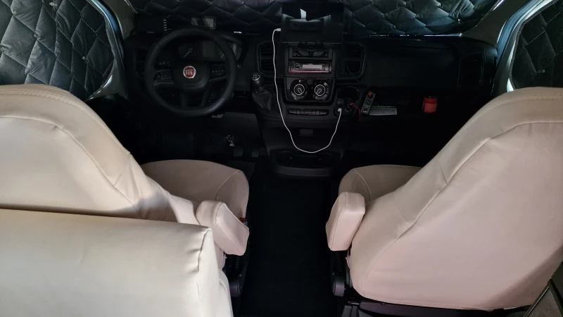 Кемпер Rimor Seal 5, снимка 14 - Каравани и кемпери - 52507366