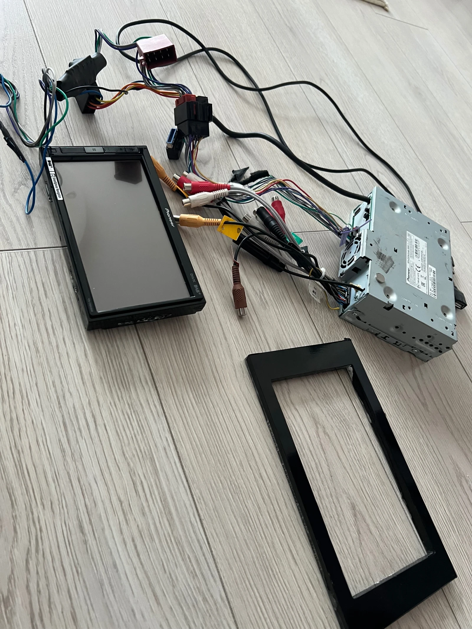 ���������� Pioneer SPH-EVO62DAB | Mobile.bg � ����������� 2