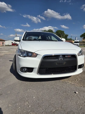 Mitsubishi Lancer  WHITE LANCER DIAMOND 117к.с.