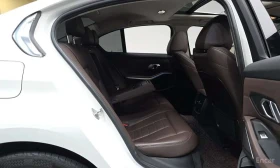 BMW 330 * 330e Luxury * ЦЕНА ДО БГ, снимка 12