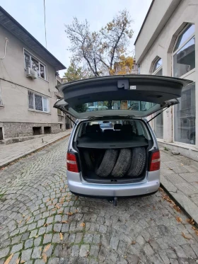 Обява за продажба на VW Touran TDI 2.0 ~4 600 лв. - изображение 3 | Auto.bg Обява за продажба на VW Touran TDI 2.0 ~4 600 лв. - изображение 3