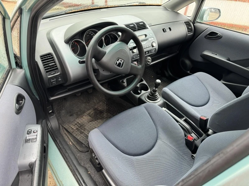 Honda Jazz 1.3, снимка 5 - Автомобили и джипове - 45741398