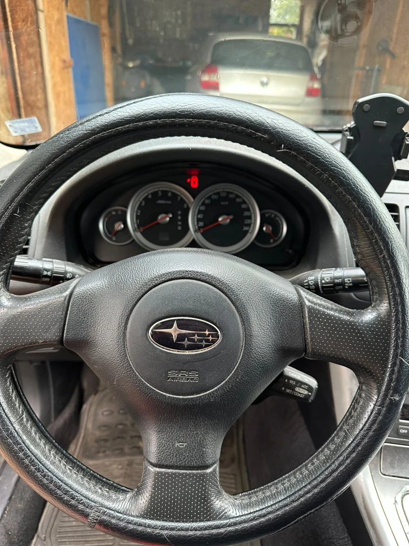 Subaru Legacy 2.0 AWD, снимка 7 - Автомобили и джипове - 47421215