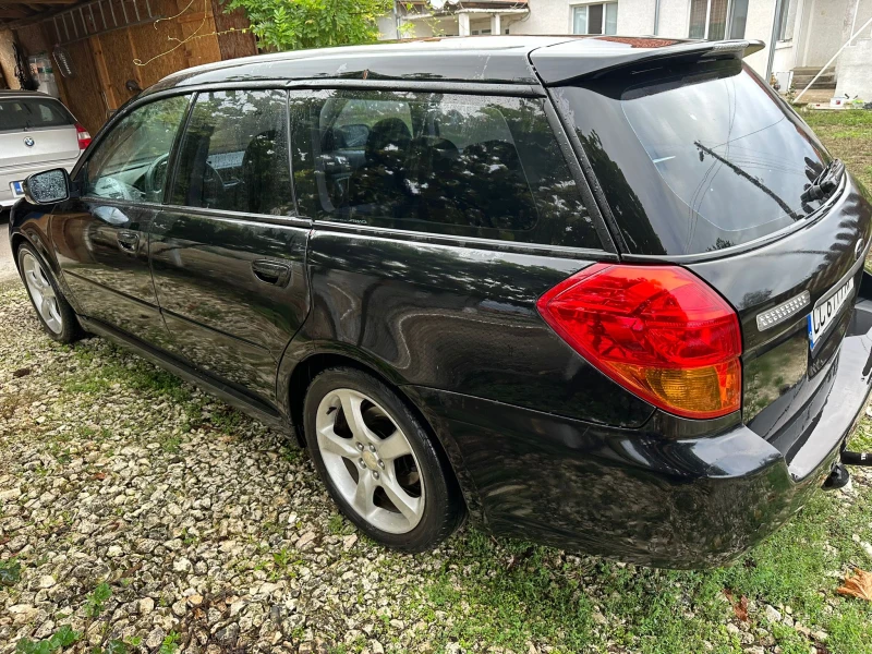 Subaru Legacy 2.0 AWD, снимка 3 - Автомобили и джипове - 47421215