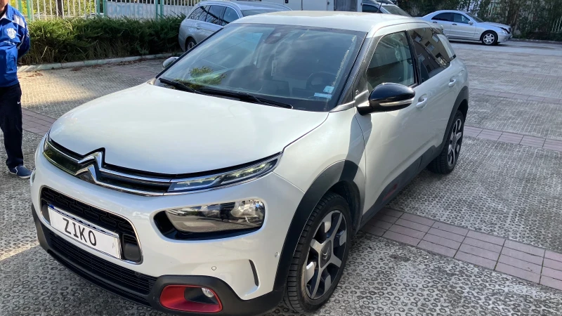 Citroen C4 Cactus 1.2 I, снимка 3 - Автомобили и джипове - 47575902