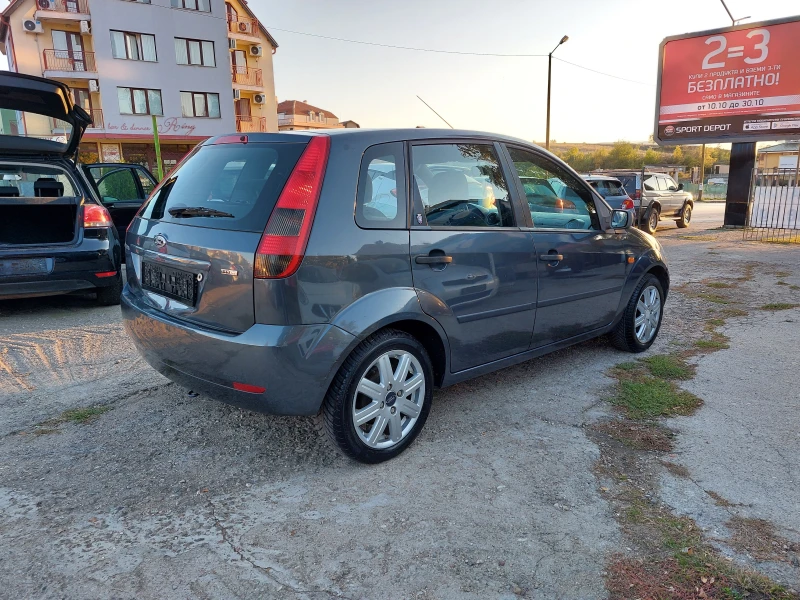 Ford Fiesta 1.4TDCI* Ghia* 36м. х 129лв.* , снимка 3 - Автомобили и джипове - 47634140