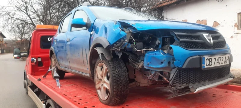 Dacia Sandero, снимка 3 - Автомобили и джипове - 48383089