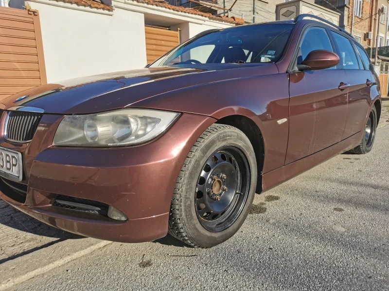 BMW 320, снимка 1 - Автомобили и джипове - 48603284