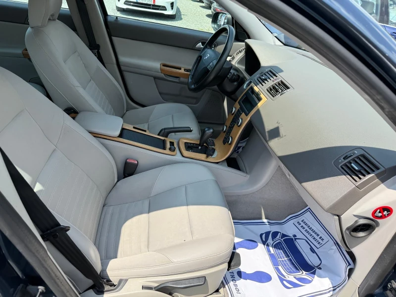 Volvo V50 (KATO НОВА), снимка 14 - Автомобили и джипове - 50650288