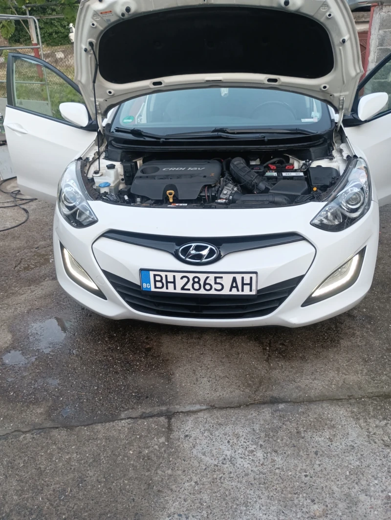 Hyundai I30 1.4 Crdi , снимка 6 - Автомобили и джипове - 51478270