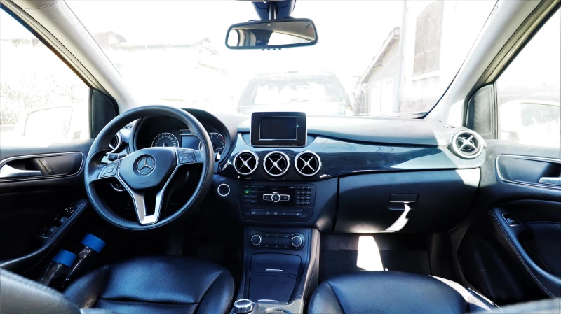 Mercedes-Benz B 200 Метан, снимка 6 - Автомобили и джипове - 52428142
