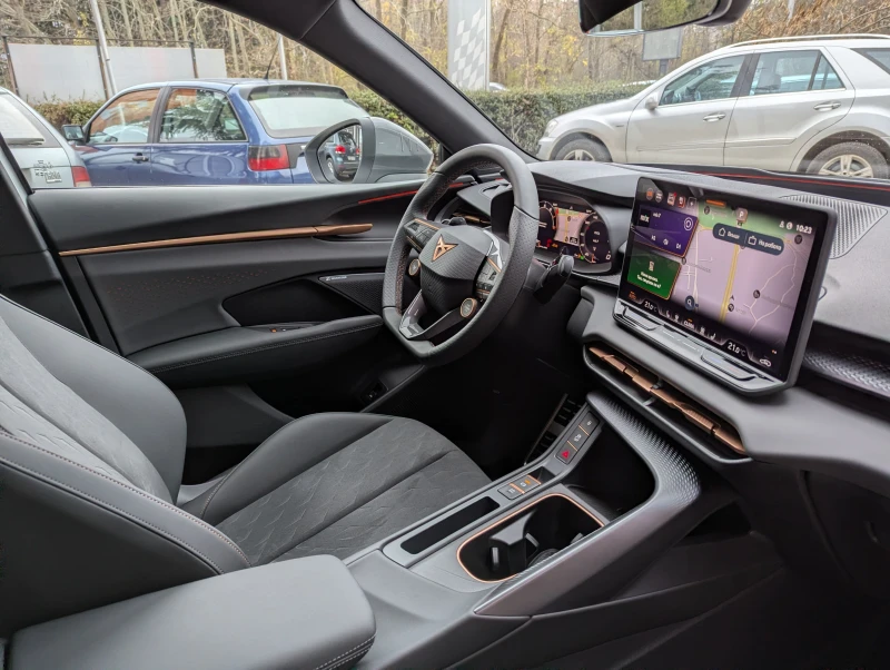 Cupra Terramar VZ, снимка 8 - Автомобили и джипове - 52752972