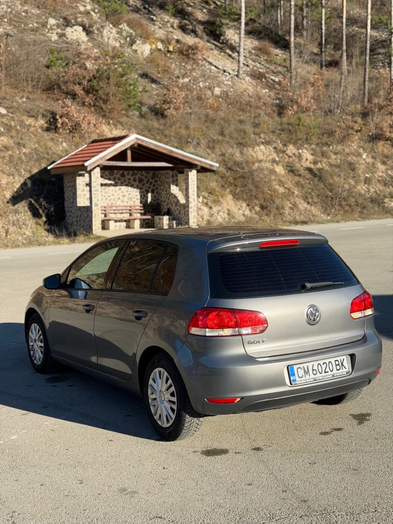 VW Golf, снимка 4 - Автомобили и джипове - 53491594