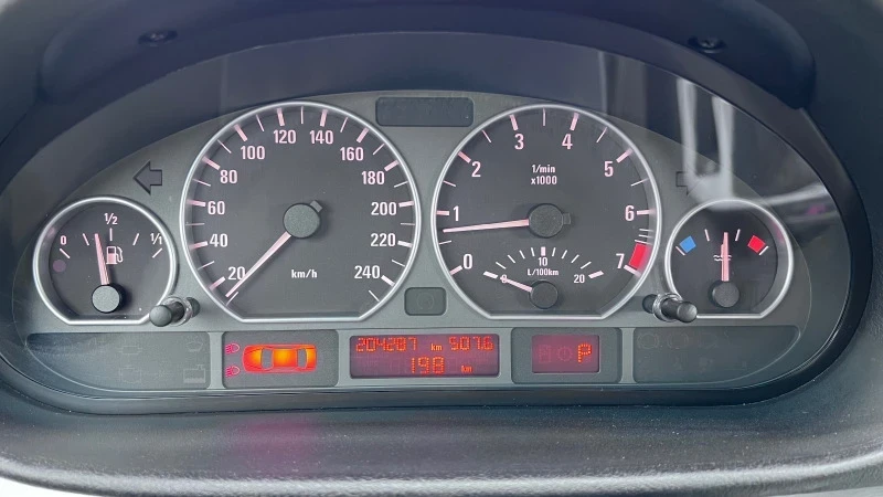 BMW 330 BMW 330xi 4x4 Facelift//// | Mobile.bg   16