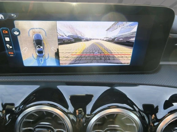 Mercedes-Benz CLA 35 AMG 4Matic = Premium Plus = Гаранция, снимка 8 - Автомобили и джипове - 52948723